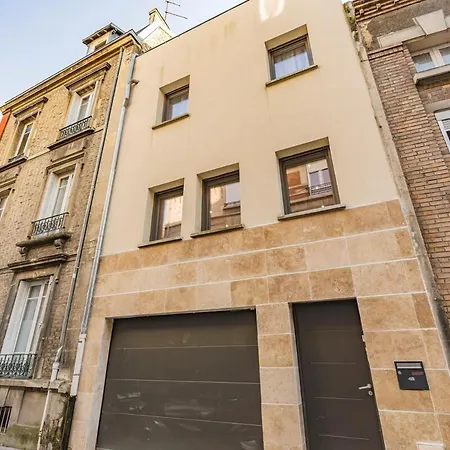 بيت للعطل Mm Town House Terrasse رانس